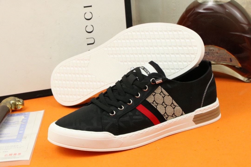 Gucci Casual Shoes